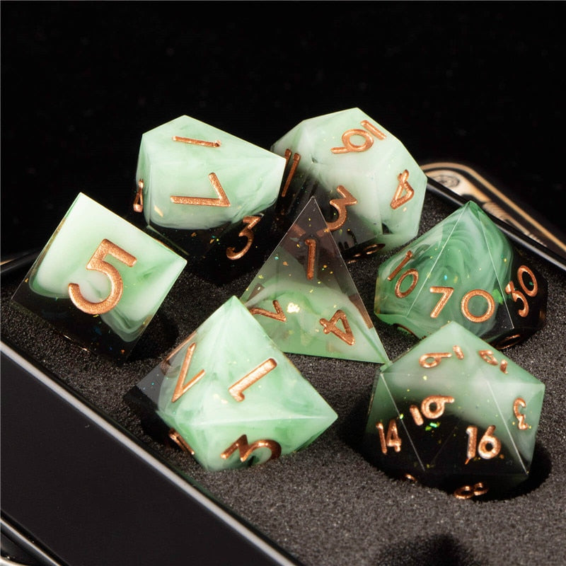 Sharp Edge 7pc Polyhedral Dice Set