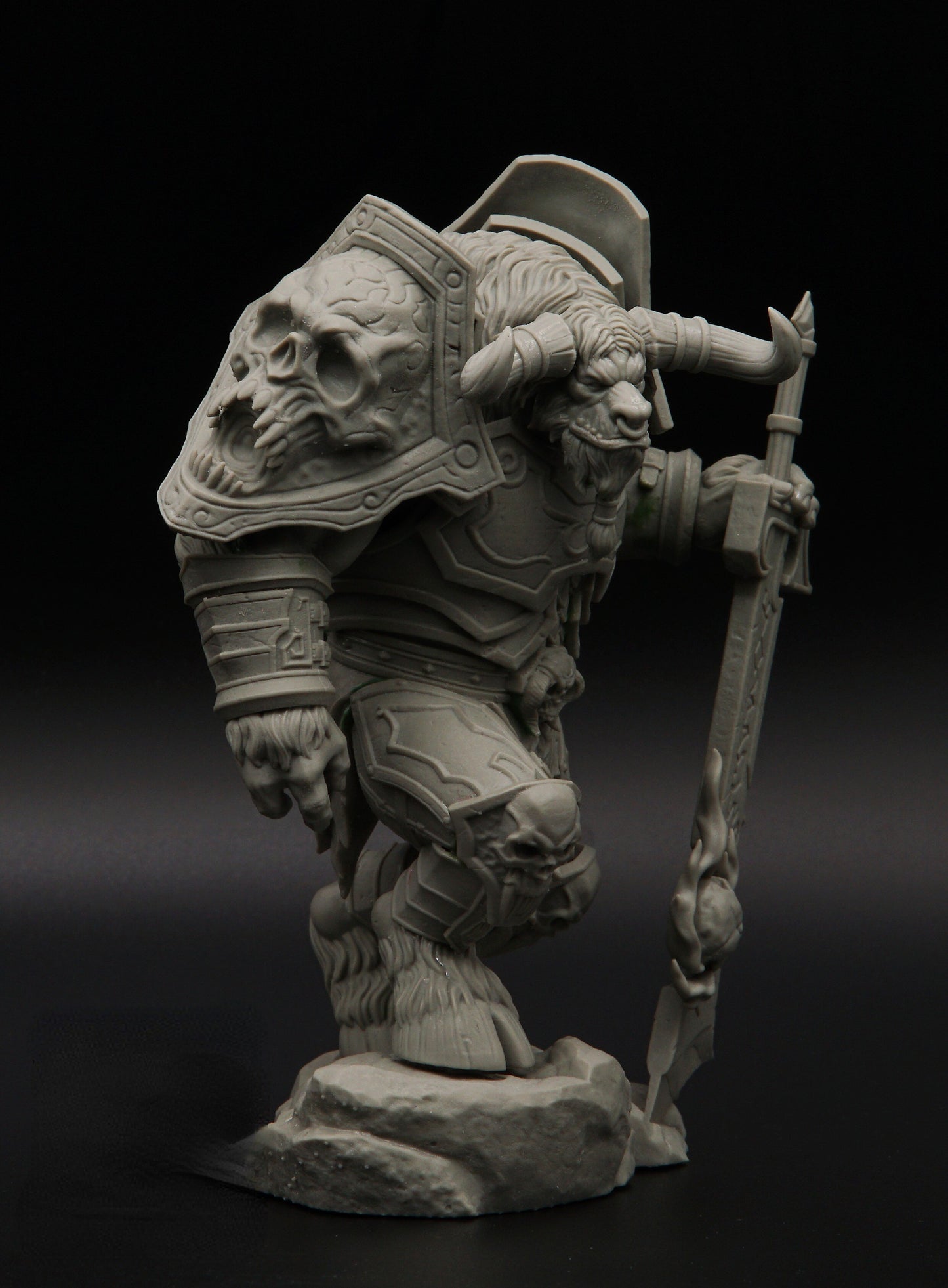 Baelin the Minotaur Dreadnought 110mm Resin model miniature