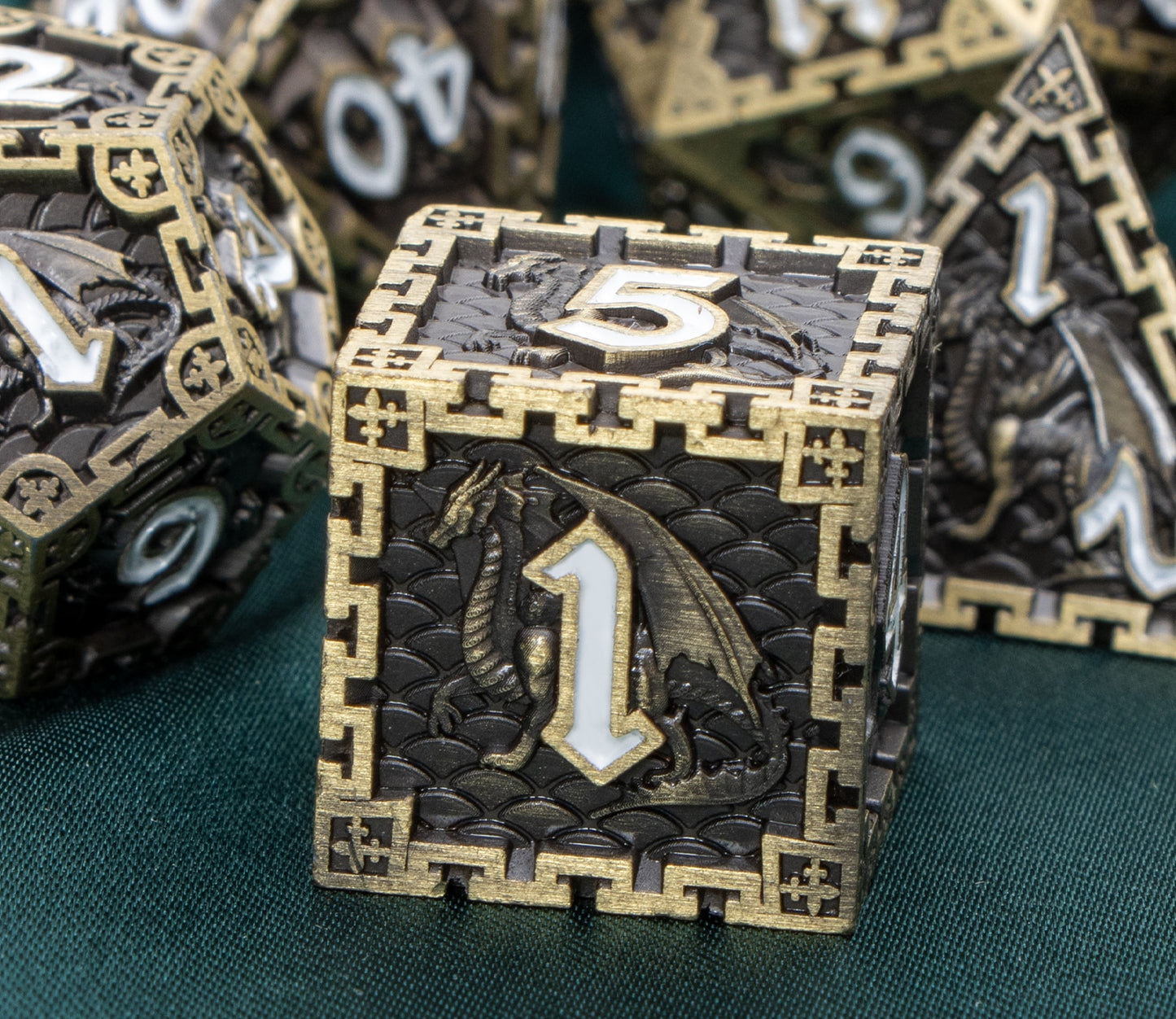 Metal dragon Polyhedral Dice Set